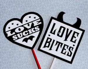 Anti-valentines photo booth props